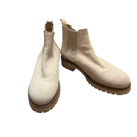 Enzo Tesoti cream suede lug sole Chelsea boot Made in Spain - Picture 2 of 9